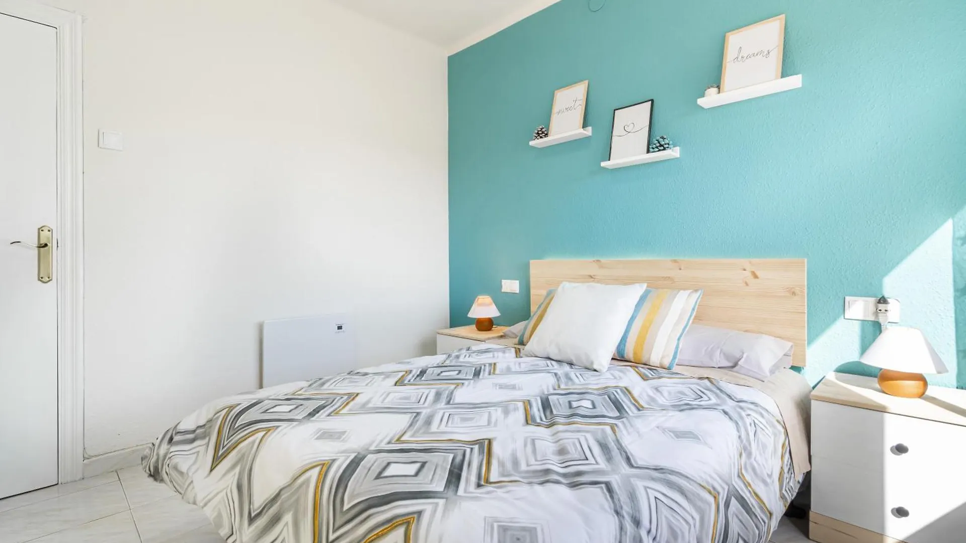 Coastal Paradise & Cozy Home With A 100M From The Beach! Cambrils 0*,