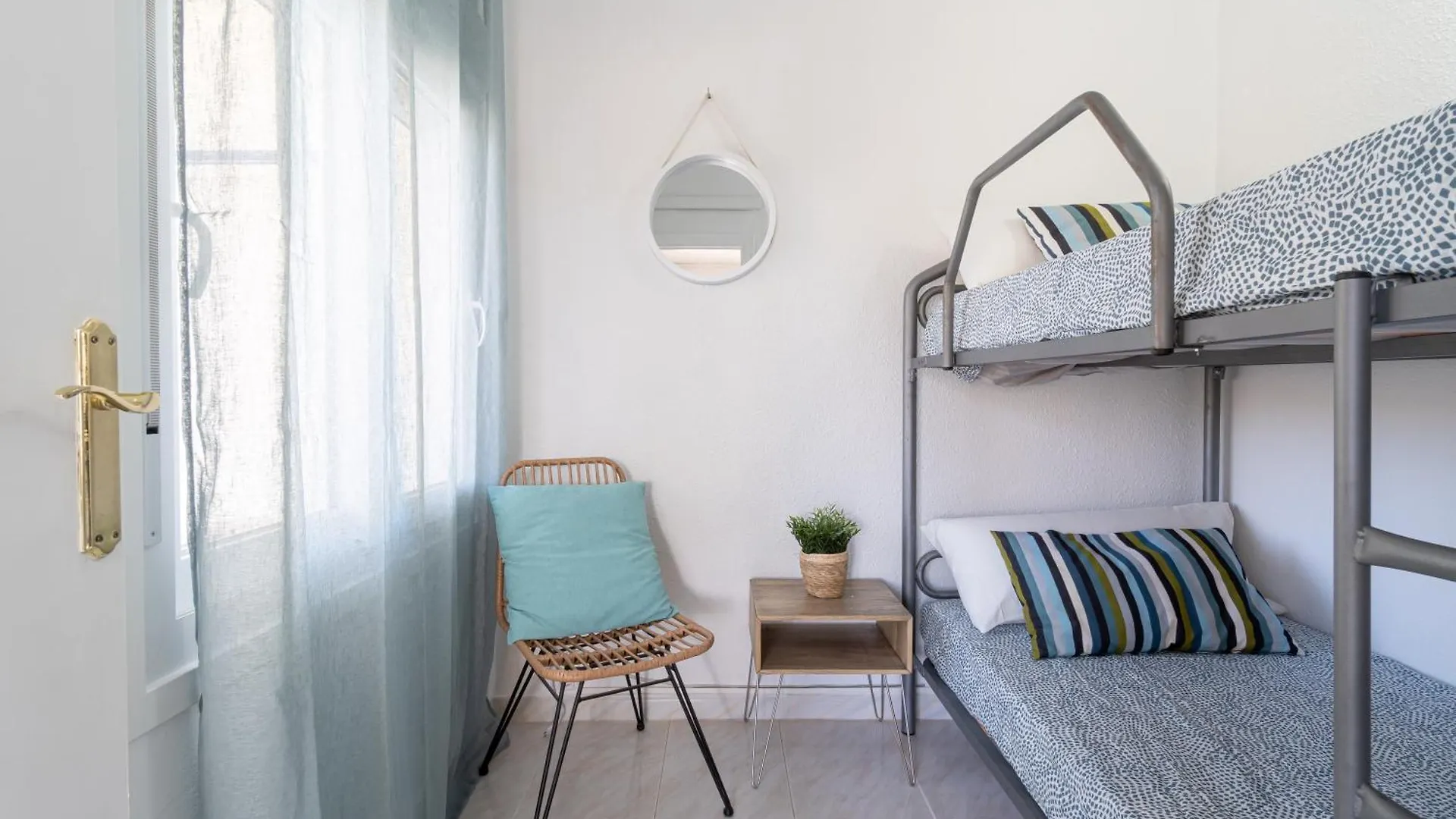 Coastal Paradise & Cozy Home With A 100M From The Beach! Cambrils 0*,