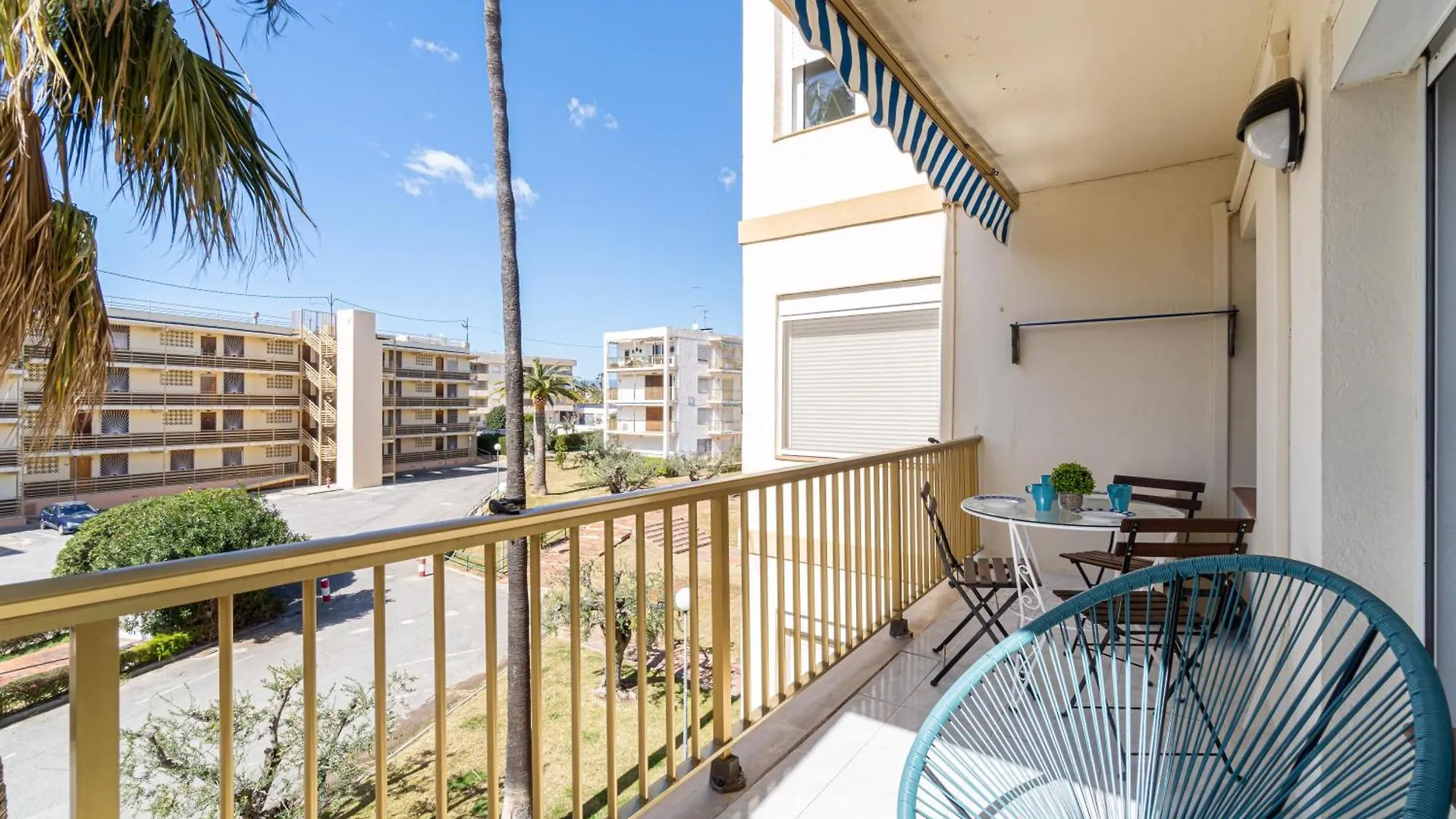Coastal Paradise & Cozy Home With A 100M From The Beach! Cambrils Spain